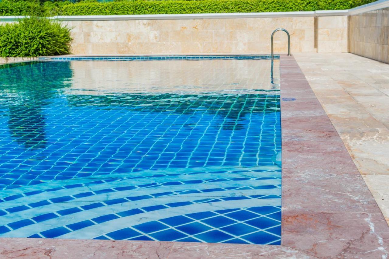 เอวิด โฮเทล แพรตต์วิลล์ - มอนต์กอเมอรี นอร์ท Hotel ภายนอก รูปภาพ